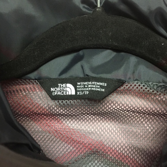 The North Face Resolve Plus Jacket Atomic Pink XS - Picture 7 of 7